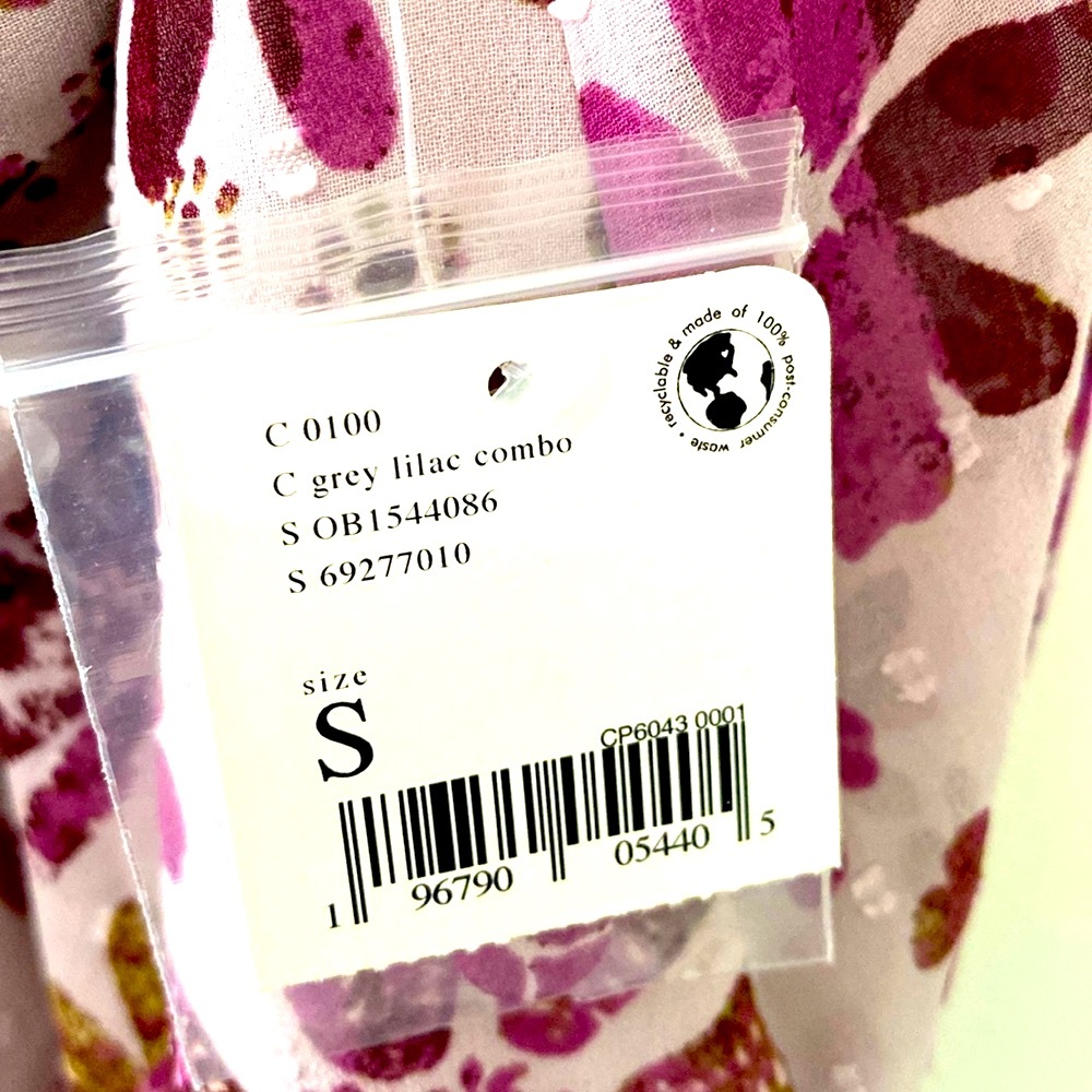 Free People Floral Top - NWT - Picture 4 of 5